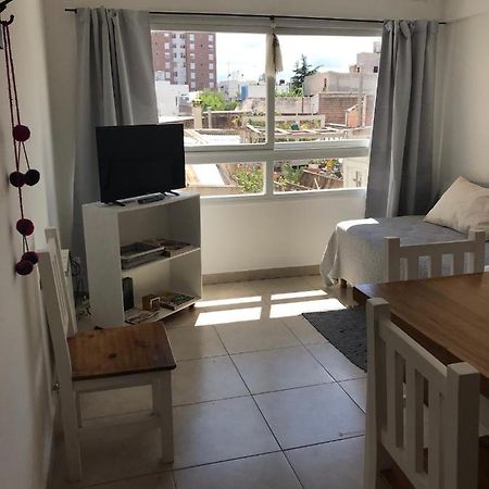 Dto Nuevo Barrio Universitario II , Wifi Y Cochera-Check In Express-Pet Friendly Bahía Blanca Buitenkant foto