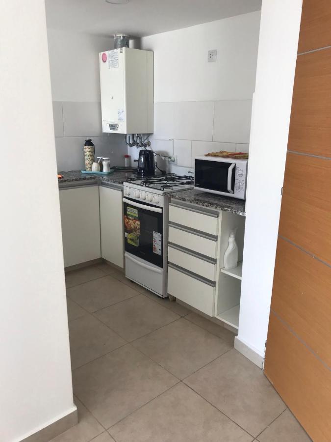 Dto Nuevo Barrio Universitario II , Wifi Y Cochera-Check In Express-Pet Friendly Bahía Blanca Buitenkant foto