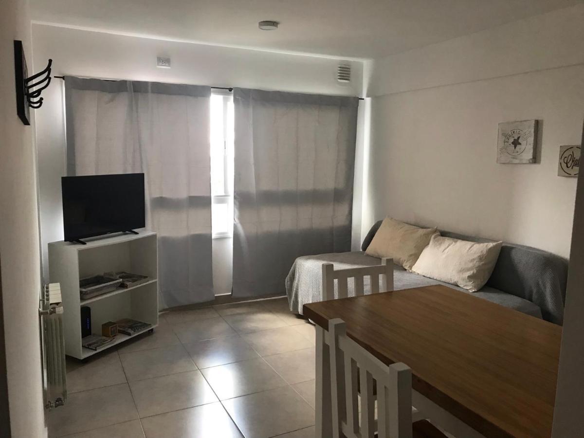 Dto Nuevo Barrio Universitario II , Wifi Y Cochera-Check In Express-Pet Friendly Bahía Blanca Buitenkant foto