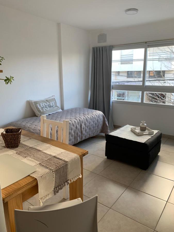 Dto Nuevo Barrio Universitario II , Wifi Y Cochera-Check In Express-Pet Friendly Bahía Blanca Buitenkant foto