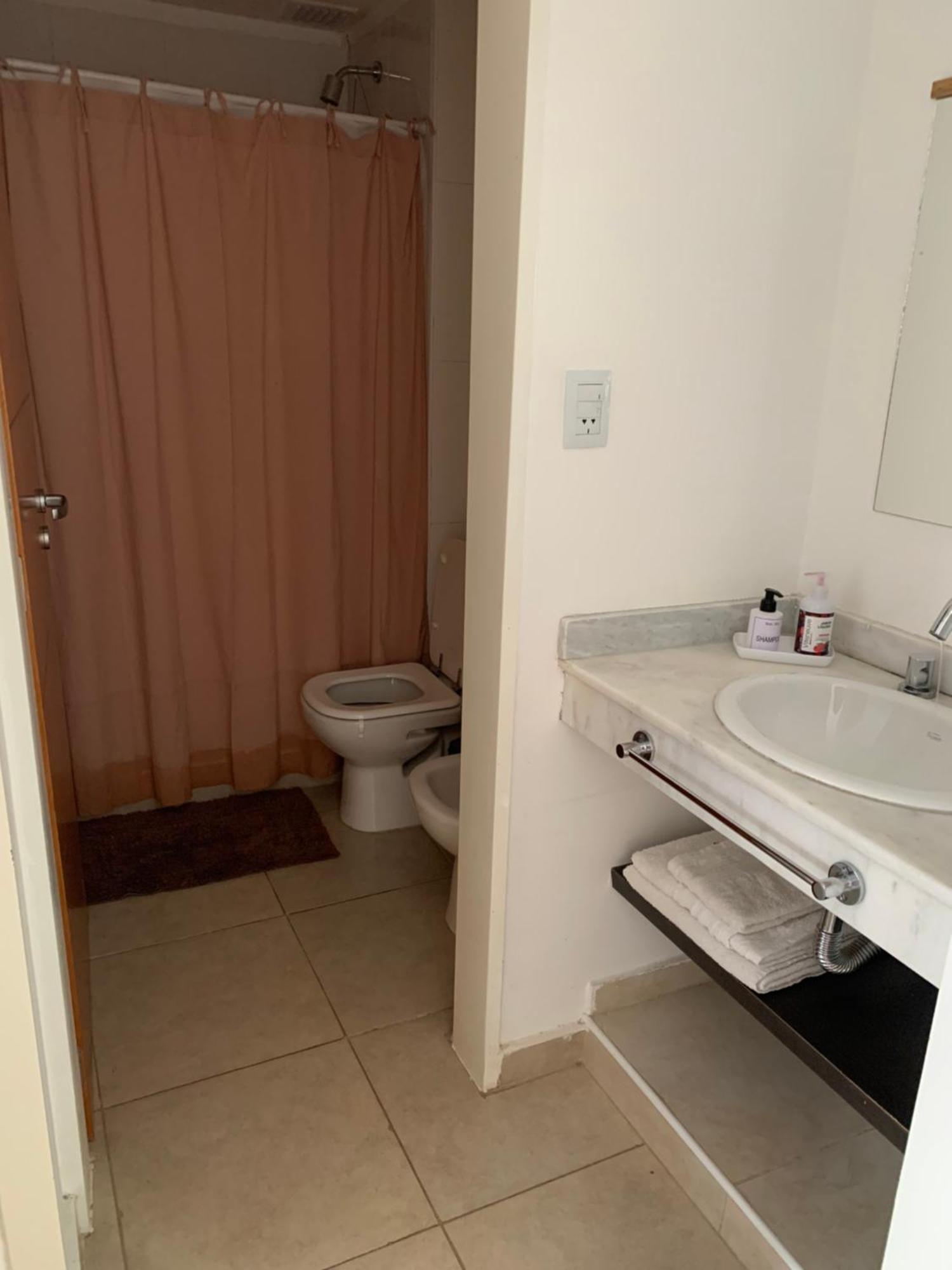 Dto Nuevo Barrio Universitario II , Wifi Y Cochera-Check In Express-Pet Friendly Bahía Blanca Buitenkant foto
